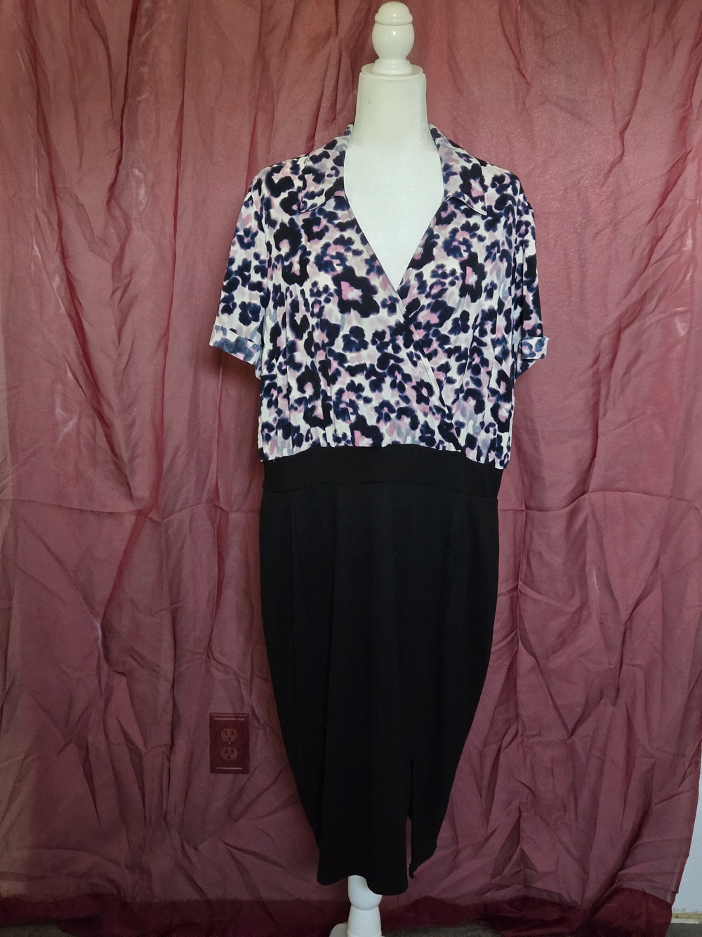torrid Black Pencil Skirt with Pink and Navy Leopard Print Top
